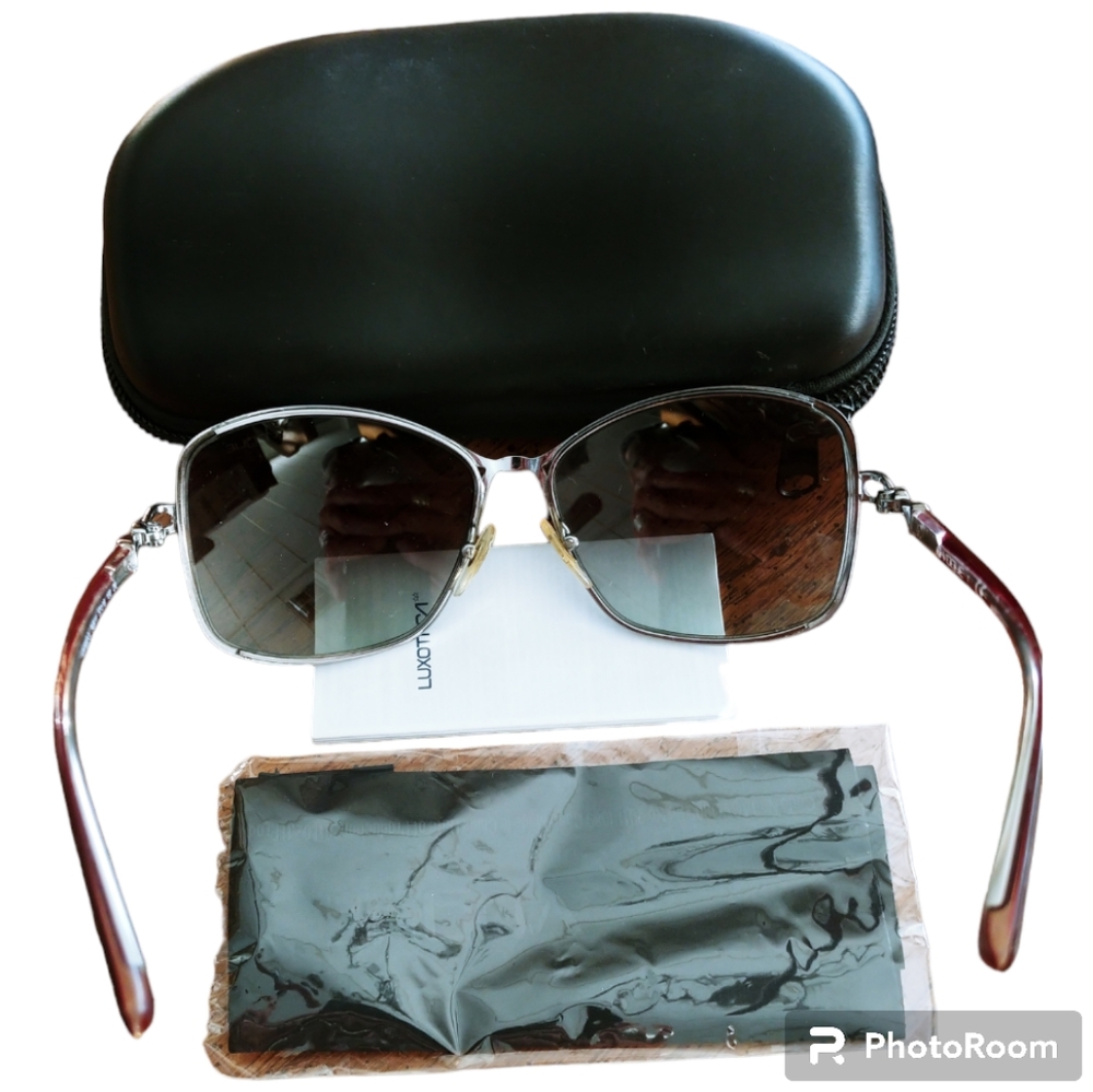 Vogue Large Sunglasses Silver & Red Frames - Picture 3 of 8